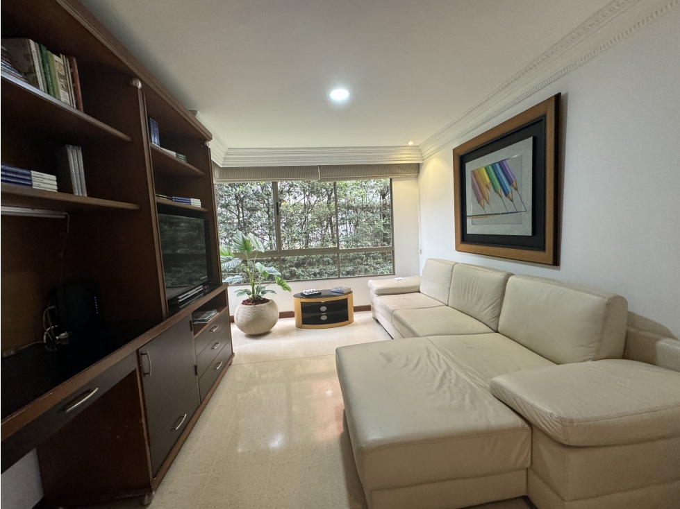 Apartamento en arriendo en El Poblado, Medellín · foto 10 de 24