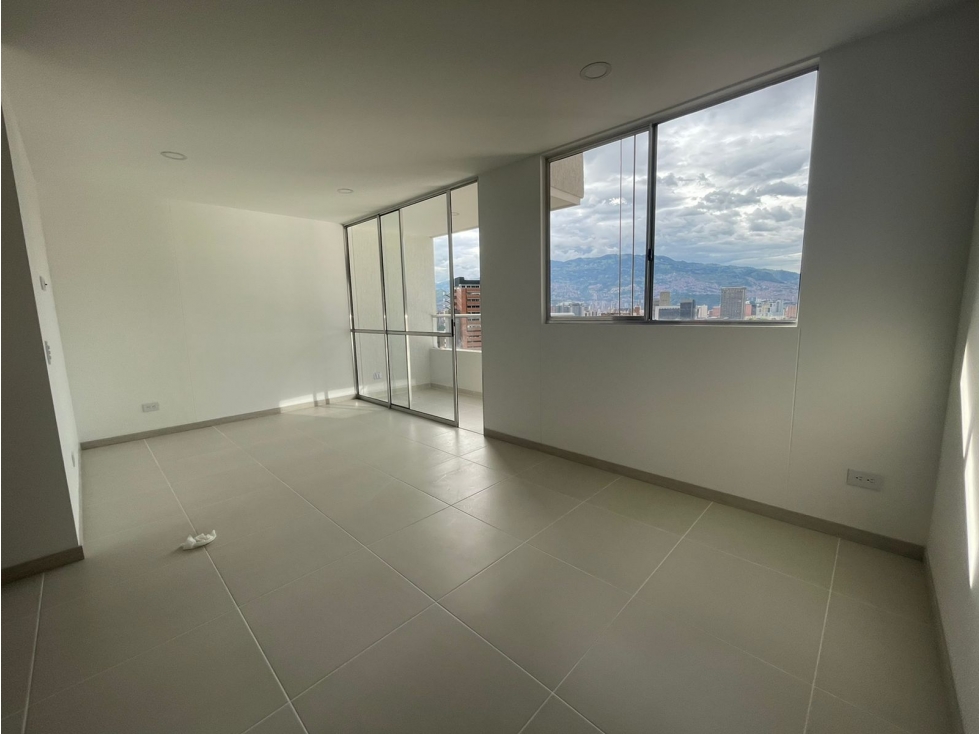 Apartamento en venta en Vía Las Palmas, Medellín · foto 3 de 19