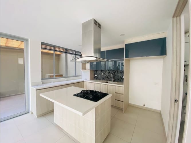 Casa de 3 alcobas en venta en Llano Grande, Rionegro, 165 m² · foto 3 de 24
