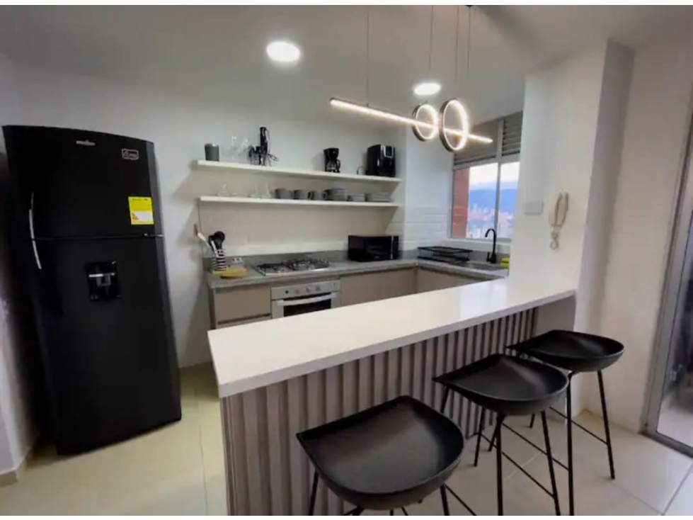 Apartamento en arriendo en Las Palmas, Medellín · foto 3 de 11