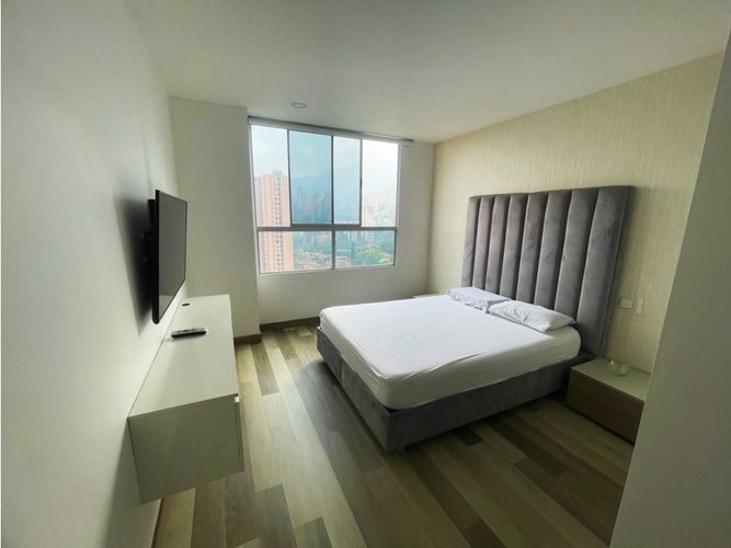 Apartamento de 3 alcobas en venta en Alejandría, Medellín, 250 m² · foto 7 de 14