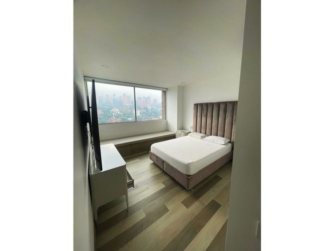 Apartamento de 3 alcobas en venta en Alejandría, Medellín, 250 m² · foto 9 de 14