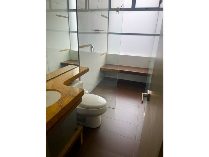 Apartamento de 3 alcobas en venta en Alejandría, Medellín, 250 m² · foto 11 de 14