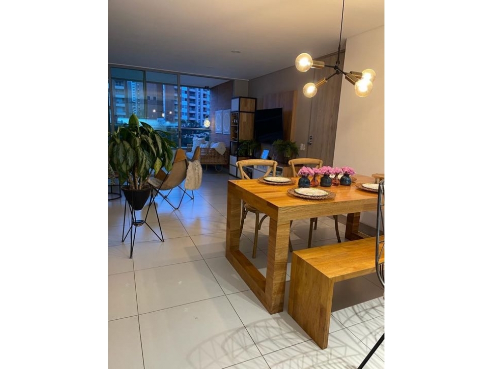 Apartamento en venta en Zona Centro, Envigado · foto 2 de 15