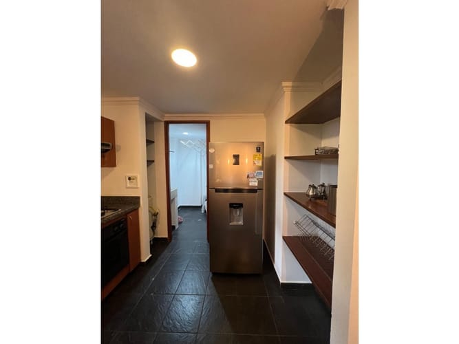 Apartamento de 1 alcoba en venta en Los Naranjos, Medellín, 94 m² · foto 11 de 17