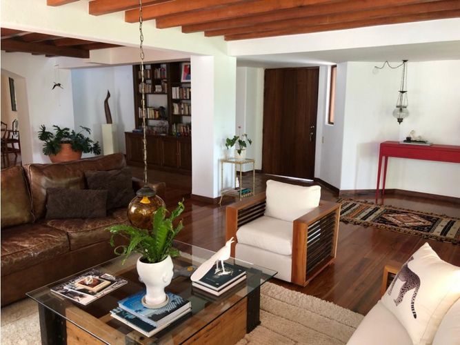 Casa de 2 alcobas en arriendo en La Candelaria, Medellín, 280 m² · foto 10 de 24
