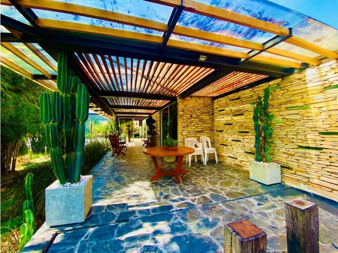 Casa de 5 alcobas en arriendo en El Capiro, Rionegro, 550 m² · foto 4 de 24