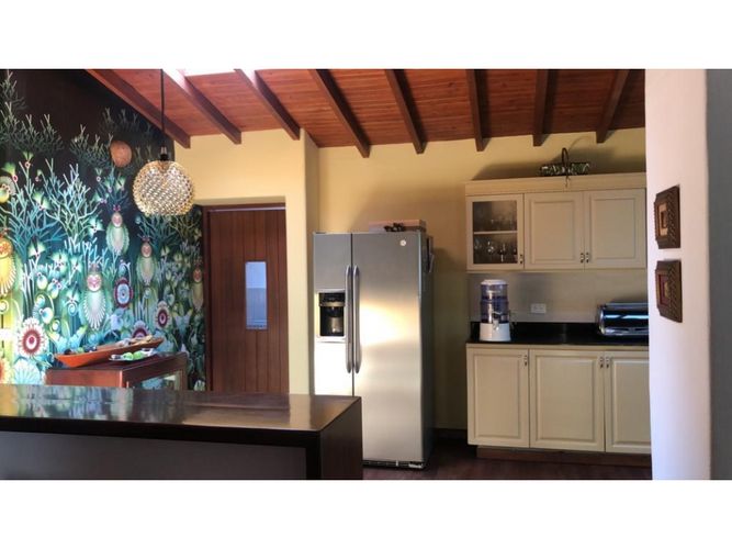 Casa de 2 alcobas en arriendo en La Candelaria, Medellín, 280 m² · foto 14 de 24