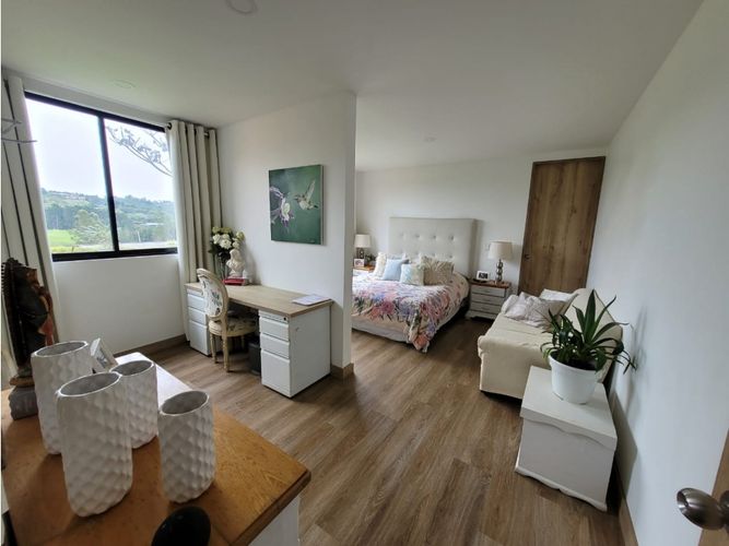 Casa de 4 alcobas en venta en Vía Las Palmas, Envigado, 500 m² · foto 14 de 24