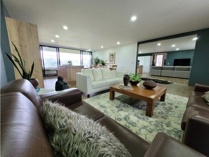 Casa de 4 alcobas en venta en Vía Las Palmas, Envigado, 500 m² · foto 23 de 24