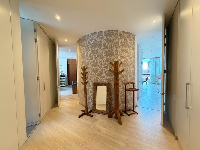 Apartamento de 1 alcoba en venta en Los Rosales, Bogotá, 182 m² · foto 15 de 19