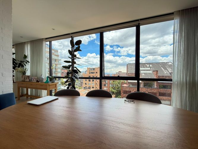Apartamento de 1 alcoba en venta en Los Rosales, Bogotá, 182 m² · foto 8 de 19