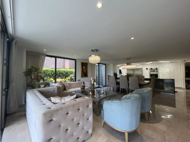 Casa en venta en Loma Benedictinos, Envigado · foto 7 de 22