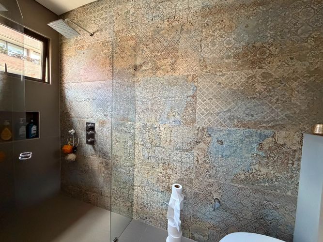 Apartamento de 1 alcoba en venta en Los Rosales, Bogotá, 182 m² · foto 17 de 19