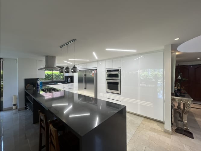 Casa en venta en Loma Benedictinos, Envigado · foto 12 de 22