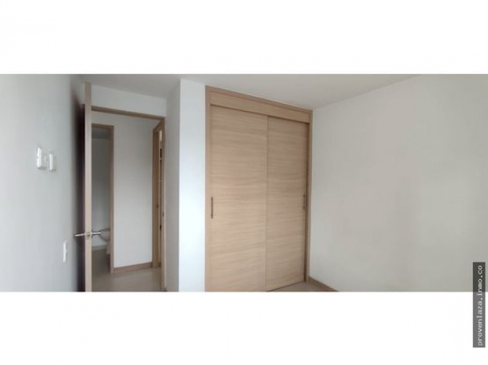 Apartamento de 3 alcobas en venta en Sabaneta Real, Sabaneta, 74 m² · foto 4 de 9
