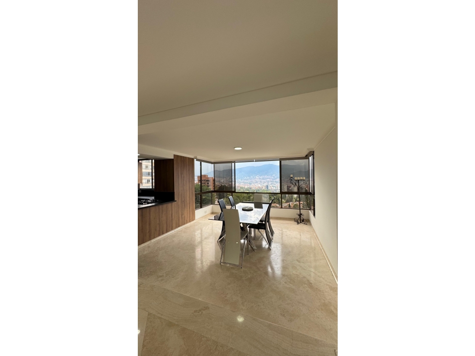 Apartamento en arriendo en El Poblado, Medellín · foto 5 de 24