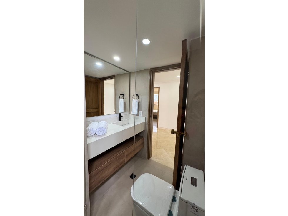 Apartamento en arriendo en El Poblado, Medellín · foto 15 de 24