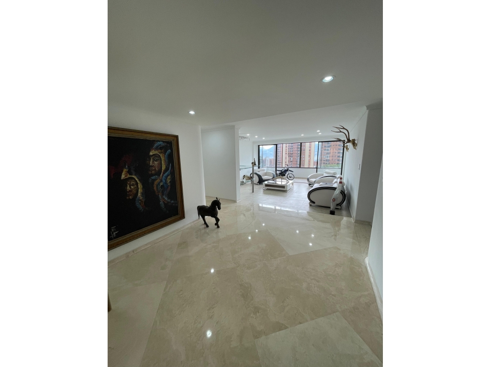 Apartamento en arriendo en El Poblado, Medellín · foto 19 de 24