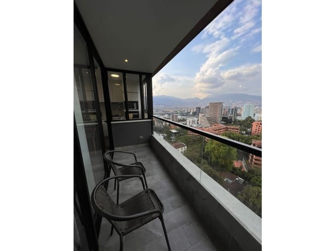 Apartamento de 2 alcobas en arriendo en La Florida, Medellín, 87 m² · foto 6 de 23