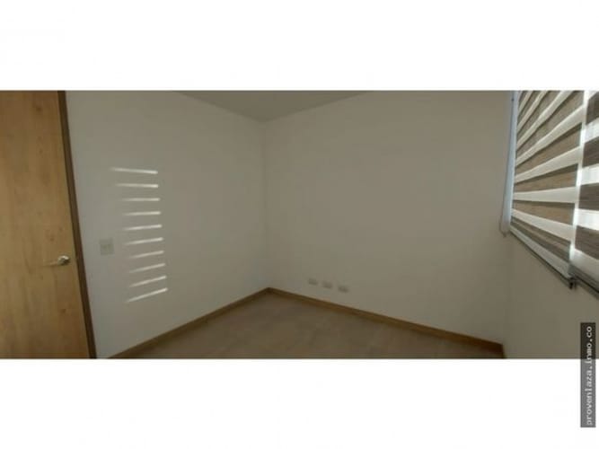 Apartamento de 2 alcobas en venta en Centro, Rionegro, 79 m² · foto 7 de 17