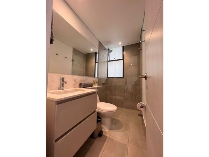 Apartamento de 2 alcobas en arriendo en La Florida, Medellín, 87 m² · foto 15 de 23