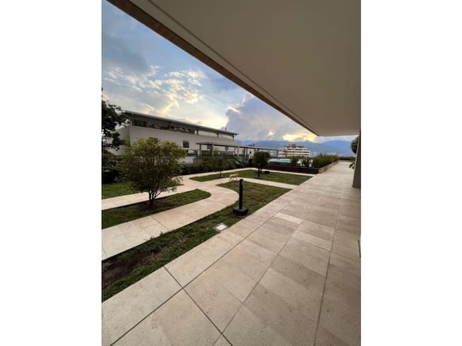 Apartamento de 2 alcobas en arriendo en La Florida, Medellín, 87 m² · foto 20 de 23