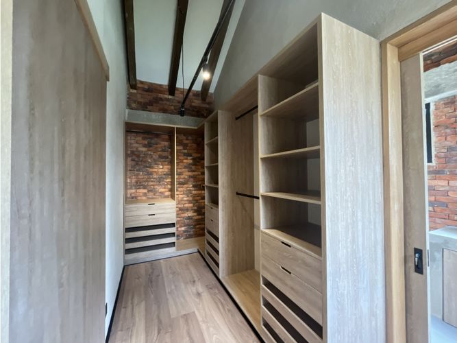 Casa de 3 alcobas en arriendo en El Capiro, Rionegro, 280 m² · foto 8 de 18