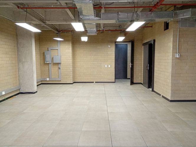 Oficina en arriendo en Cristo Rey, Medellín, 70 m² · foto 5 de 11
