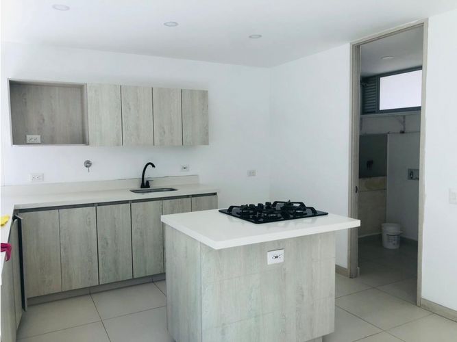 Casa de 3 alcobas en venta en Llano Grande, Rionegro, 155 m² · foto 3 de 24