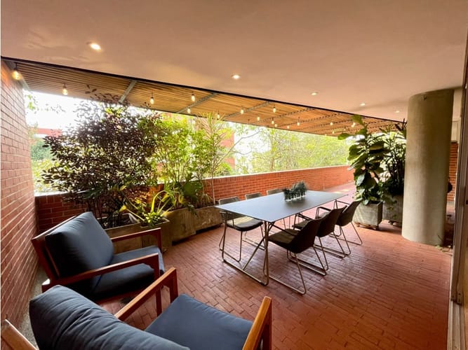 Apartamento de 2 alcobas en arriendo en Montessori, Medellín, 150 m² · foto 6 de 13