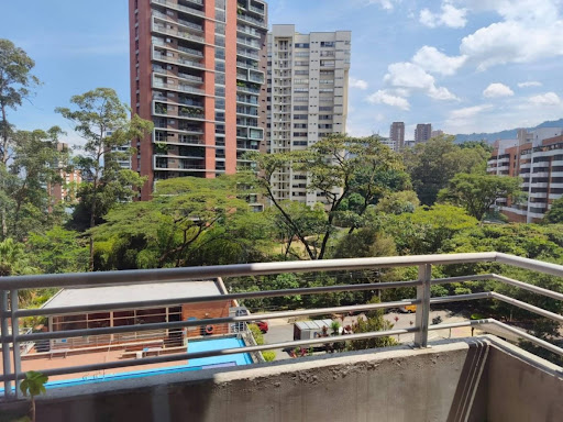 Apartamento en arriendo en Los Balsos, Medellín · foto 20 de 21