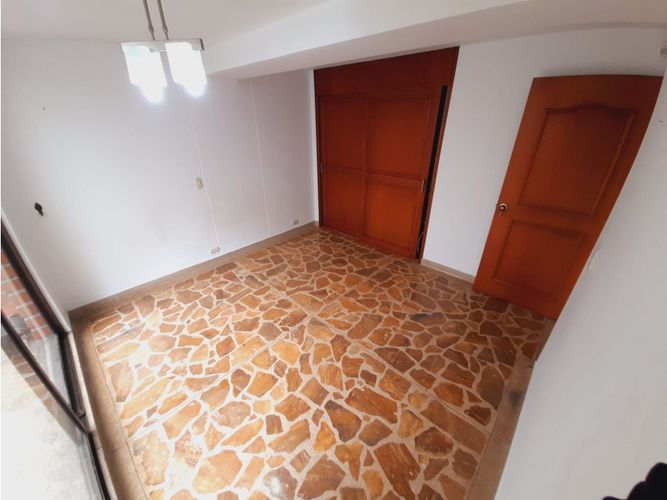 Apartamento de 3 alcobas en venta en Los Balsos, Medellín, 200 m² · foto 15 de 24