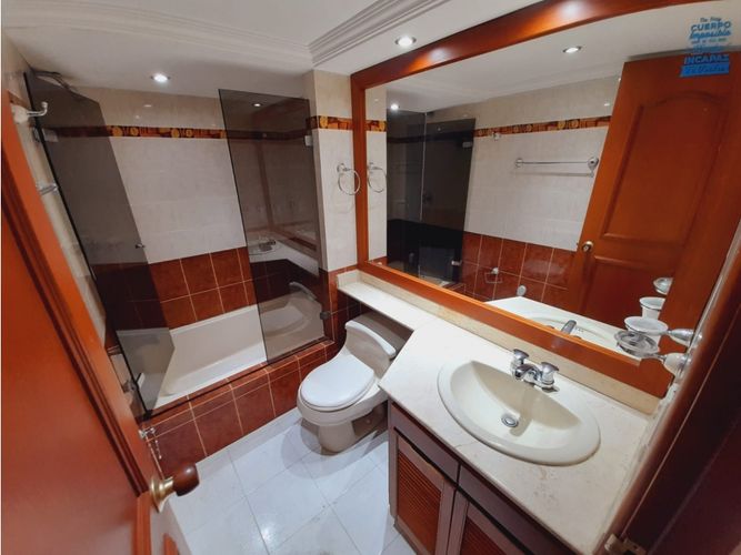 Apartamento de 3 alcobas en venta en Los Balsos, Medellín, 200 m² · foto 20 de 24