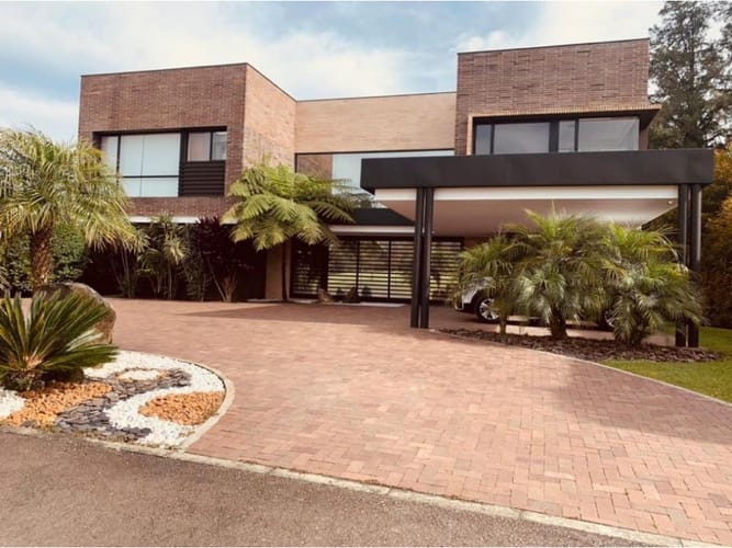 Casa de 4 alcobas en venta en Llano Grande, Rionegro, 410 m² · foto 13 de 15