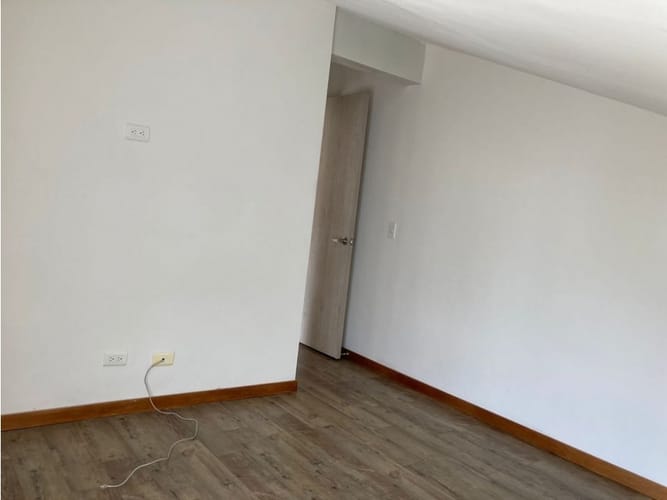 Casa de 2 alcobas en venta en El Retiro, 190 m² · foto 17 de 21