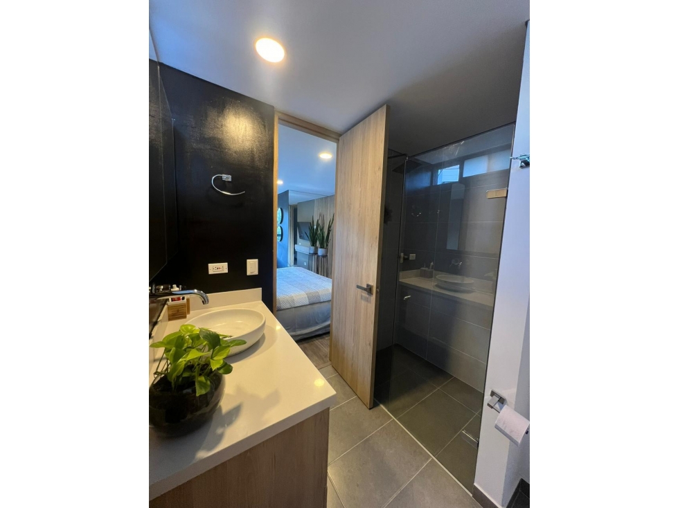 Apartamento en arriendo en Las Palmas, Medellín · foto 3 de 14