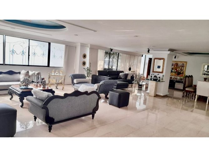 Apartamento de 4 alcobas en venta en Los Balsos, Medellín, 450 m² · foto 7 de 19