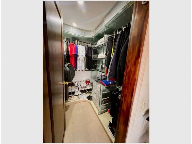 Apartamento de 4 alcobas en venta en Los Balsos, Medellín, 450 m² · foto 14 de 19