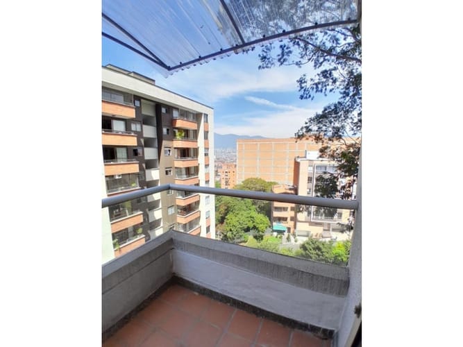 Apartamento de 3 alcobas en venta en Transversal Inferior, Medellín, 100 m² · foto 15 de 24