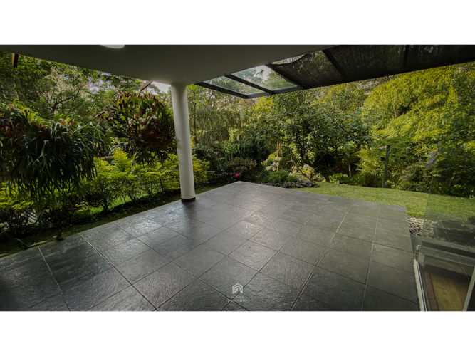 Casa de 4 alcobas en venta en Santa Maria De Los Angeles, Medellín, 320 m² · foto 3 de 9