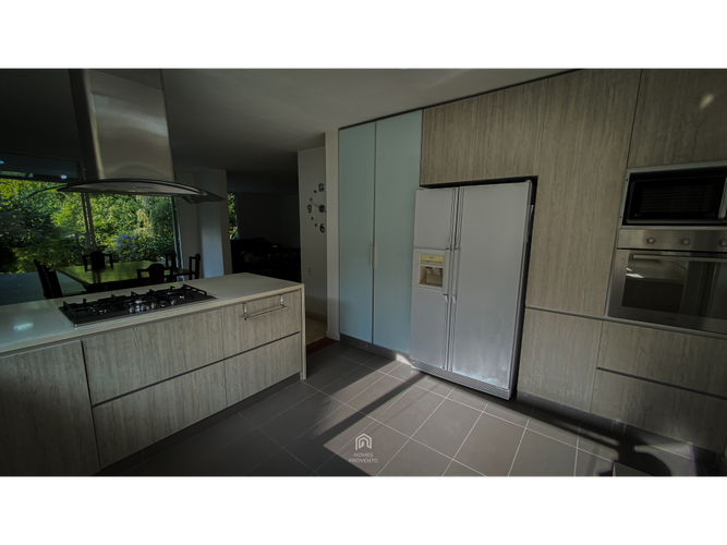Casa de 4 alcobas en venta en Santa Maria De Los Angeles, Medellín, 320 m² · foto 6 de 9