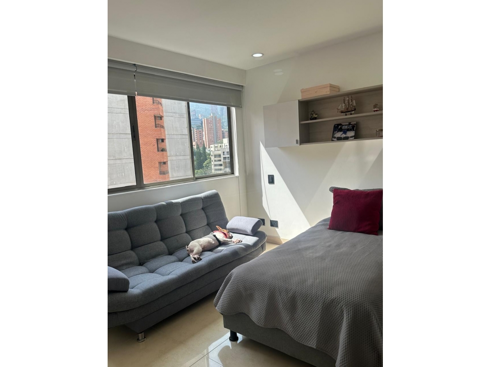 Apartamento en arriendo en El Poblado, Medellín · foto 4 de 23