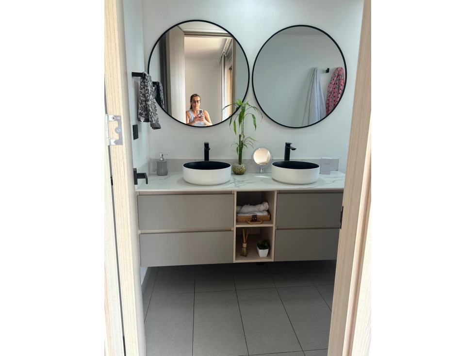 Apartamento en arriendo en El Poblado, Medellín · foto 7 de 23