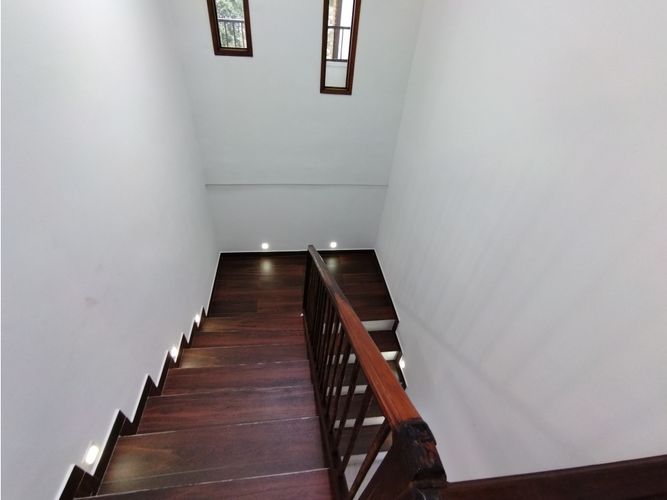 Casa de 4 alcobas en arriendo en Las Antillas, Envigado, 400 m² · foto 24 de 24