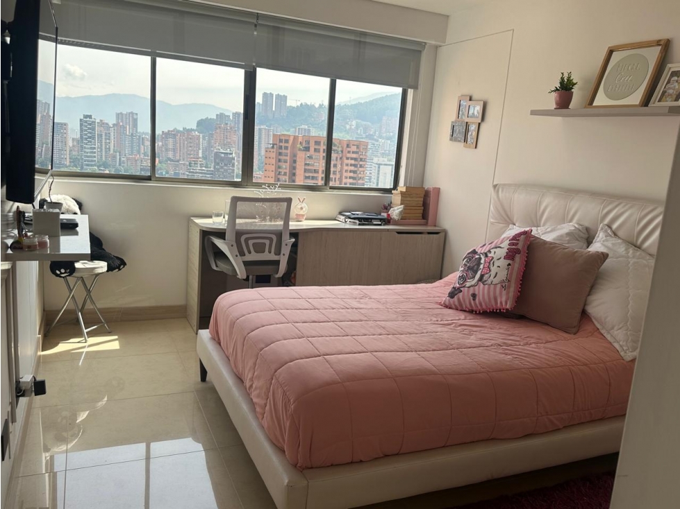 Apartamento en arriendo en El Poblado, Medellín · foto 18 de 23