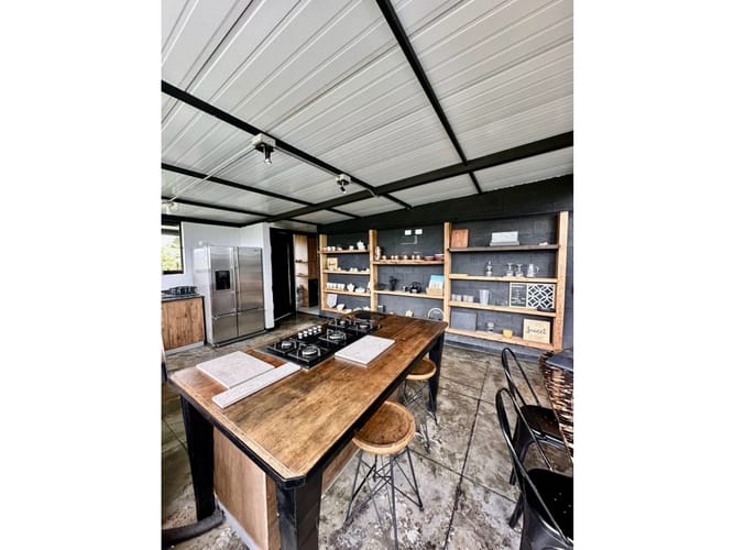 Casa de 3 alcobas en venta en Barro Blanco, Rionegro, 250 m² · foto 5 de 24