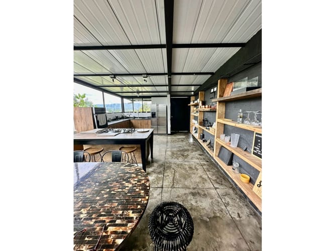 Casa de 3 alcobas en venta en Barro Blanco, Rionegro, 250 m² · foto 7 de 24
