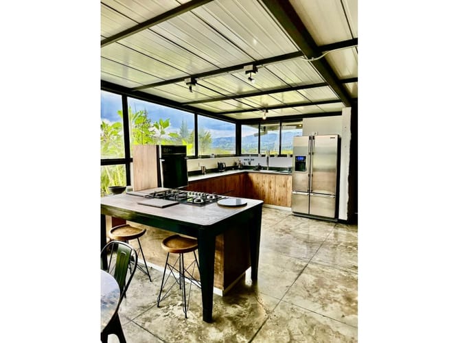 Casa de 3 alcobas en venta en Barro Blanco, Rionegro, 250 m² · foto 11 de 24