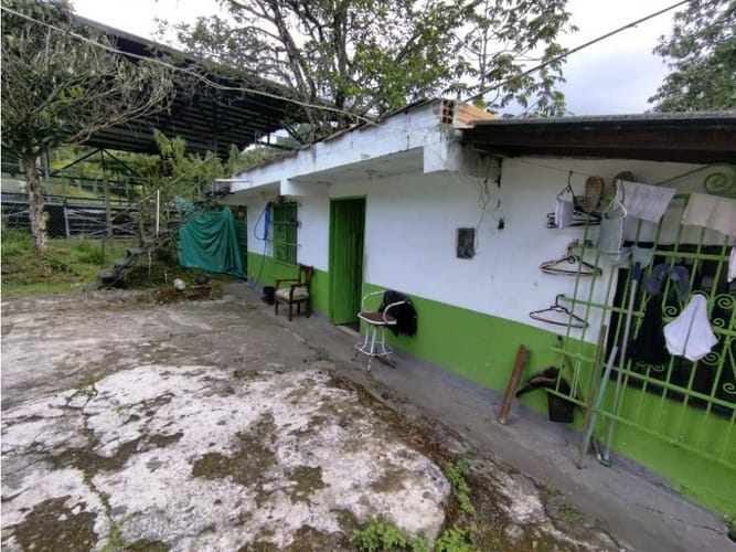 Casa de 6 alcobas en venta en El Salado, Envigado, 400 m² · foto 22 de 24